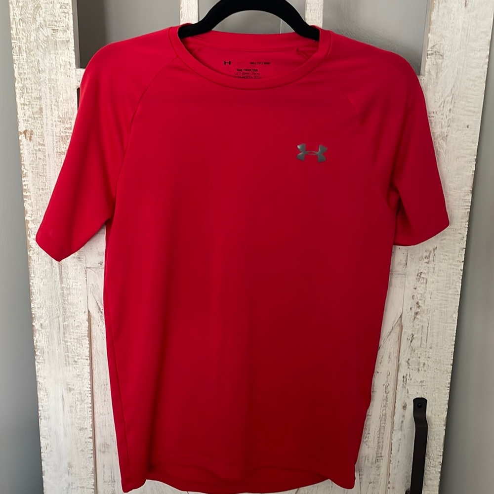 Men’s Under Armour Shirt